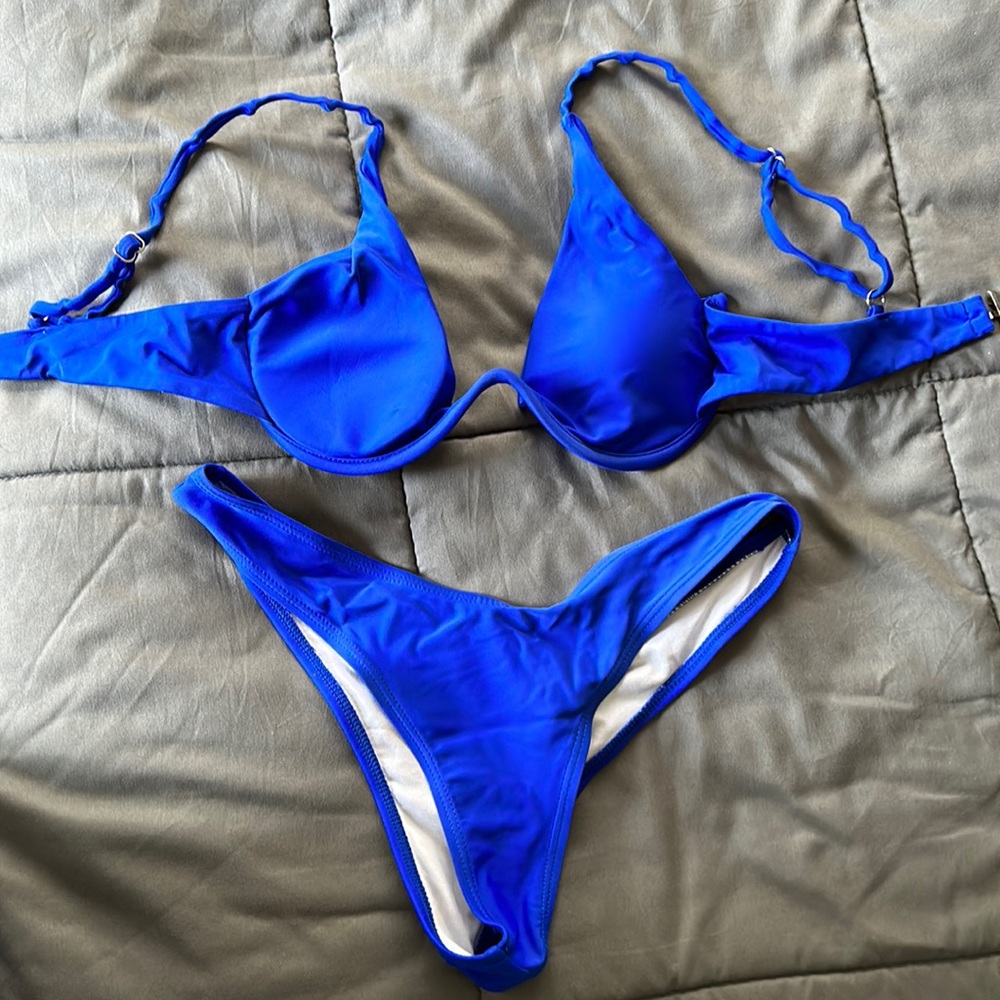 bathing suit